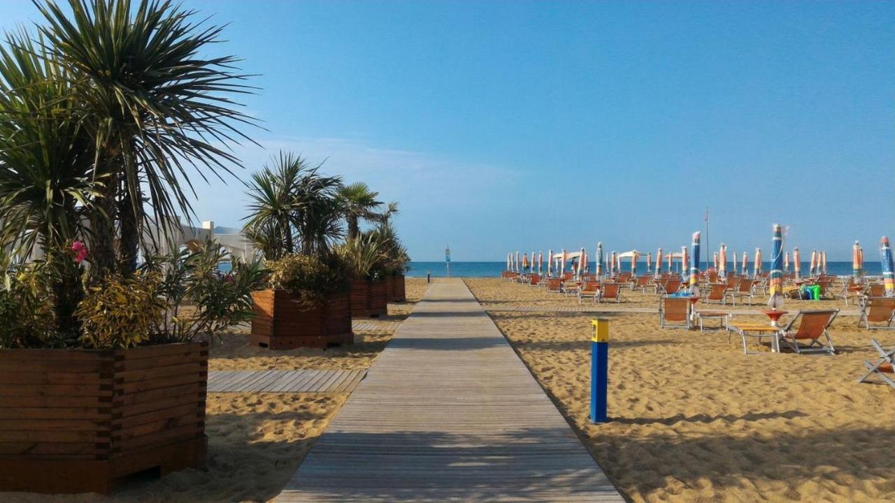 Appartamenti Torcello Bibione Luaran gambar